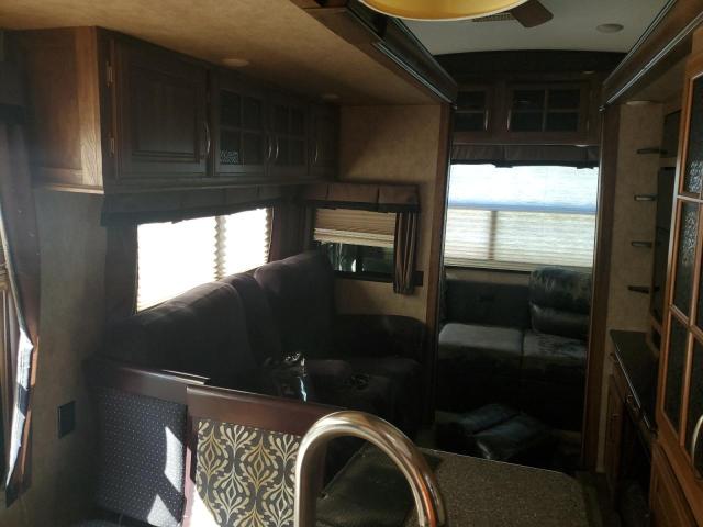 4YDF36129F4700988 - 2015 KEYSTONE MONTANA BEIGE photo 6