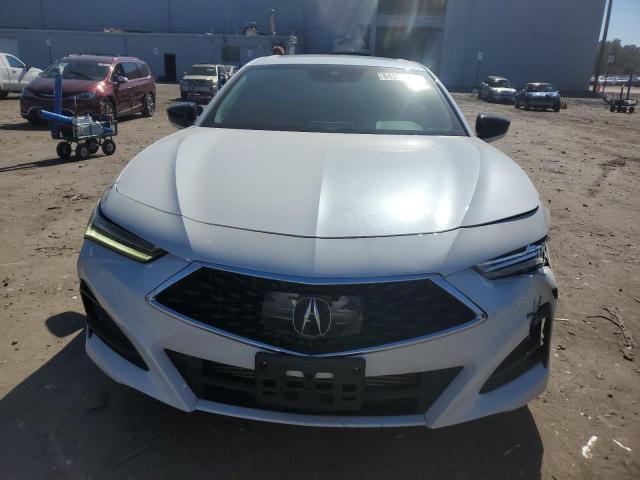 19UUB5F32PA006429 - 2023 ACURA TLX WHITE photo 5