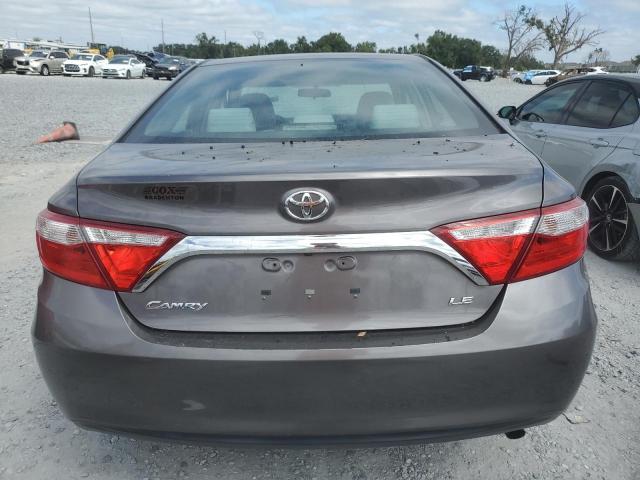 4T1BF1FK6GU182551 - 2016 TOYOTA CAMRY LE 石墨色 照片 6