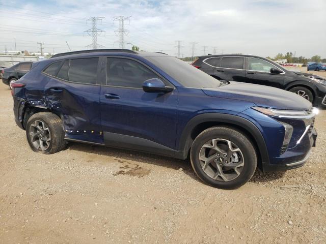 KL77LHE22RC058876 - 2024 CHEVROLET TRAX 1LT Blau Foto 4