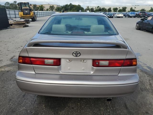4T1BG22K4XU873876 - 1999 TOYOTA CAMRY CE TAN photo 6