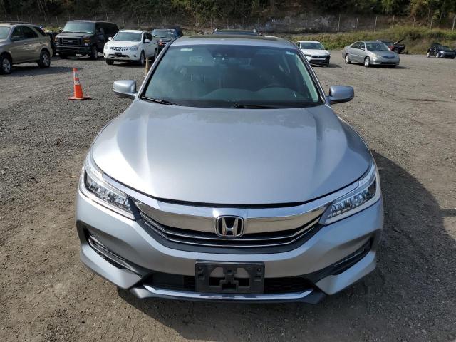 1HGCR3F96GA012556 - 2016 HONDA ACCORD TOURING SILVER photo 5