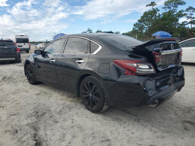 1N4AL3AP5HC195439 - 2017 NISSAN ALTIMA 2.5 შავი ფოტო 2
