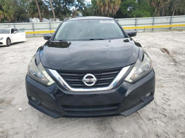 1N4AL3AP5HC195439 - 2017 NISSAN ALTIMA 2.5 შავი ფოტო 5