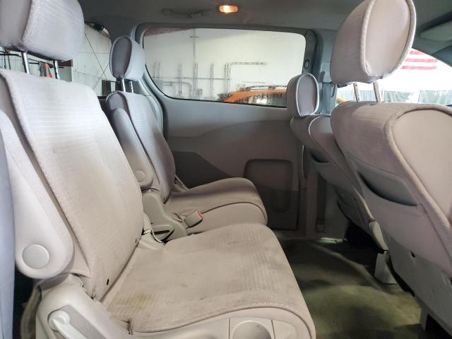 5N1BV28U25N133717 - 2005 NISSAN QUEST S SILVER photo 11