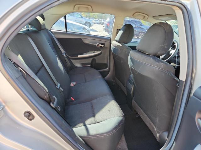 5YFBU4EEXCP013504 - 2012 TOYOTA COROLLA BASE Արծաթագույն լուսանկար 10