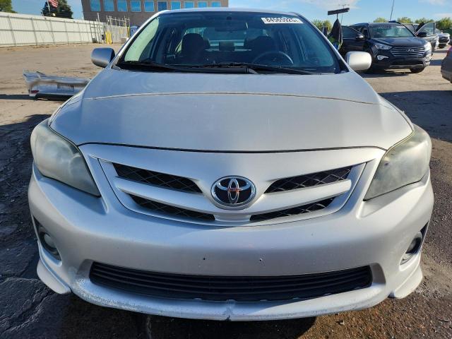 5YFBU4EEXCP013504 - 2012 TOYOTA COROLLA BASE Արծաթագույն լուսանկար 5