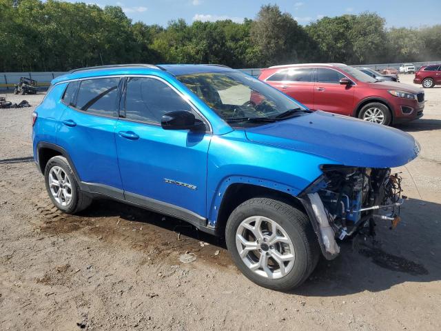3C4NJDBN3ST526387 - 2025 JEEP COMPASS LATITUDE 蓝色 照片 4