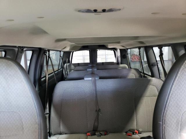 1GAZG1FGXC1175473 - 2012 CHEVROLET EXPRESS G3 LT Weiß Foto 10