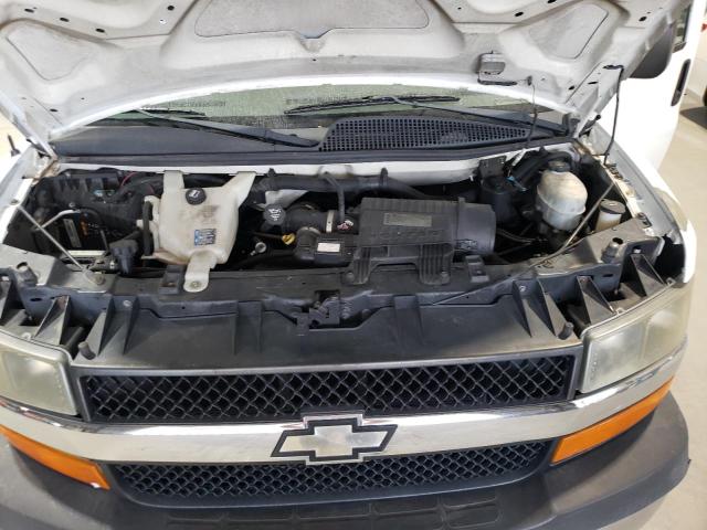 1GAZG1FGXC1175473 - 2012 CHEVROLET EXPRESS G3 LT Weiß Foto 12