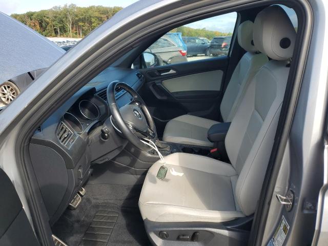 3VV2B7AX0MM019112 - 2021 VOLKSWAGEN TIGUAN SE 银色 照片 7