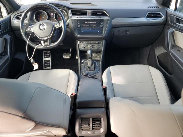3VV2B7AX0MM019112 - 2021 VOLKSWAGEN TIGUAN SE 银色 照片 8