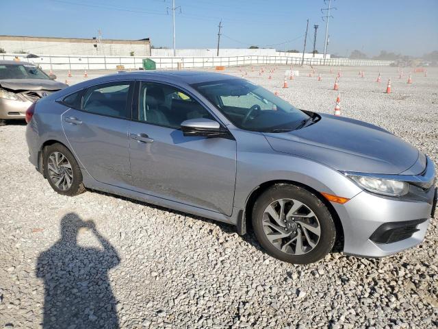 19XFC2F77HE036871 - 2017 HONDA CIVIC EX SILVER photo 4