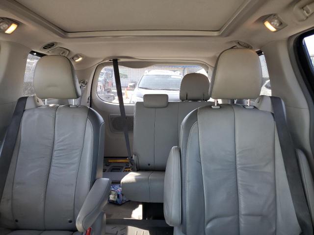 5TDDK3DC7BS011546 - 2011 TOYOTA SIENNA XLE Boz foto 10