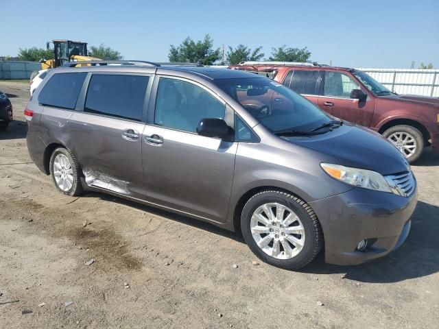 5TDDK3DC7BS011546 - 2011 TOYOTA SIENNA XLE Boz foto 4