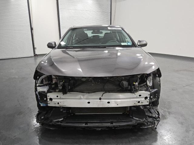 4T1C11BKXPU085068 - 2023 TOYOTA CAMRY LE GRAY photo 5