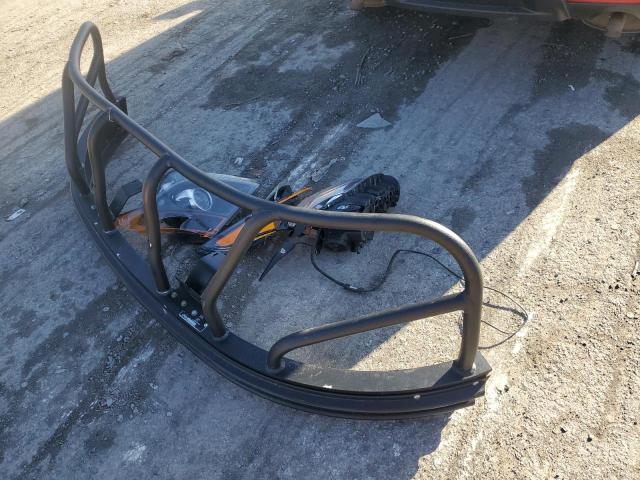 1FM5K8AT9FGA21920 - 2015 FORD EXPLORER POLICE INTERCEPTOR შავი ფოტო 13