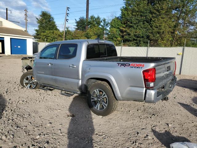 3TMCZ5AN4HM089963 - 2017 TOYOTA TACOMA DOUBLE CAB SILVER photo 2