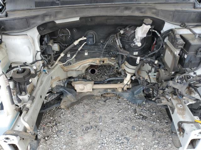 5NMZT3LB4HH037366 - 2017 HYUNDAI SANTA FE S WHITE photo 12