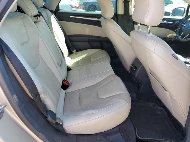 3FA6P0K90HR180440 - 2017 FORD FUSION TITANIUM 金色 照片 10