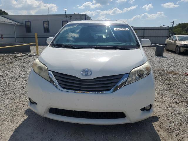 5TDYK3DC9CS220211 - 2012 TOYOTA SIENNA XLE أبيض صورة 5