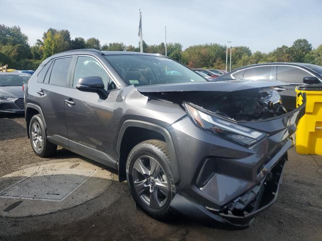 2T3P1RFVXRC487706 - 2024 TOYOTA RAV4 XLE Сұр фото 4