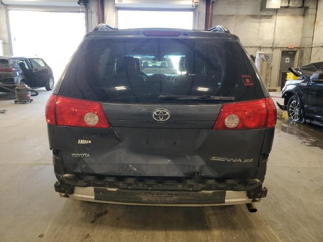 5TDYK4CC3AS312905 - 2010 TOYOTA SIENNA XLE SILVER photo 6