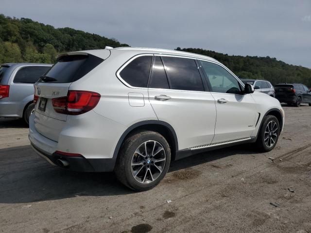 5UXKR0C5XH0U50500 - 2017 BMW X5 XDRIVE35I WHITE photo 3