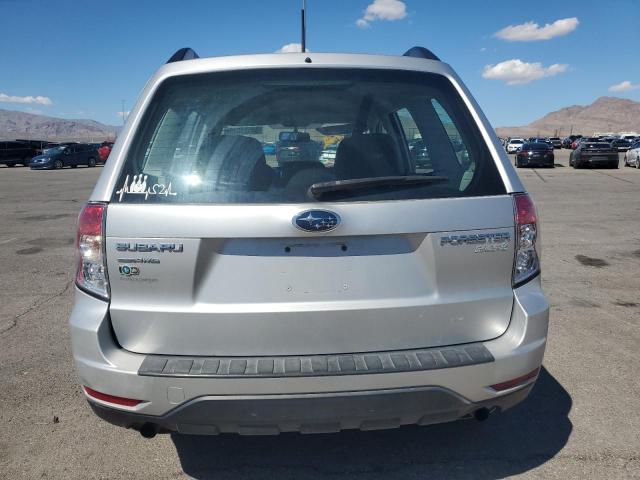 JF2SHABC0BH747201 - 2011 SUBARU FORESTER 2.5X ვერცხლისფერი ფოტო 6