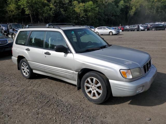 JF1SF65661H767755 - 2001 SUBARU FORESTER S 银色 照片 4