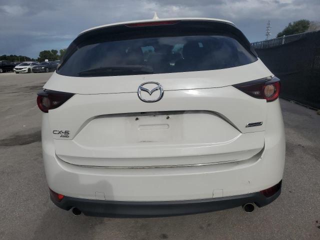 JM3KFBCM9J0314515 - 2018 MAZDA CX-5 TOURING თეთრი ფოტო 6