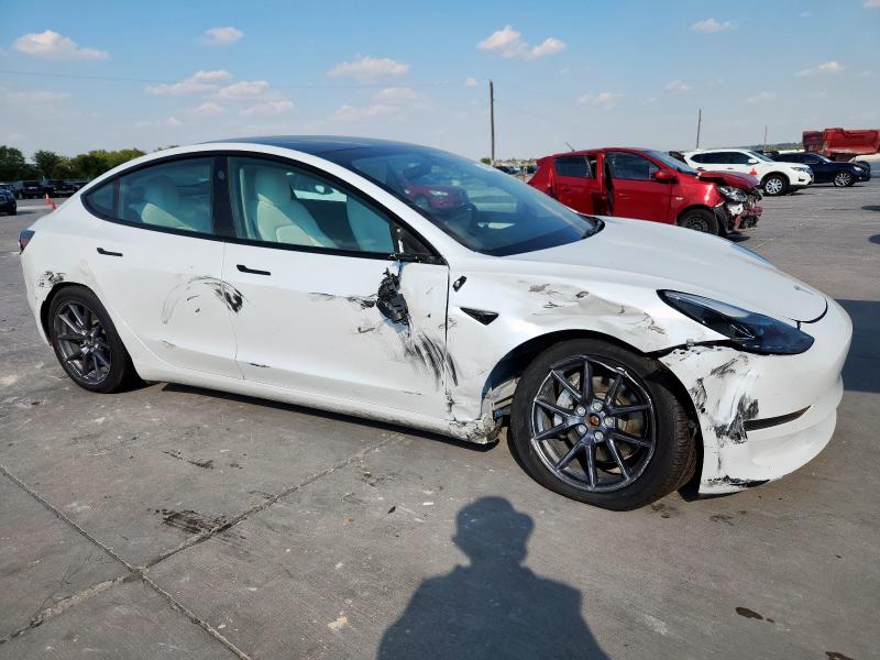 5YJ3E1EB9MF072367 - 2021 TESLA MODEL 3 Ақ фото 4