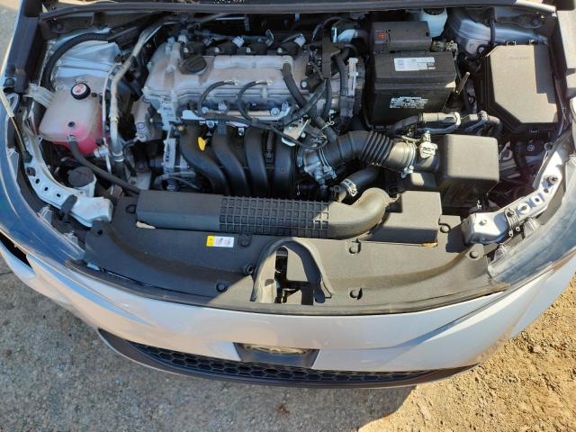 5YFEPMAE2MP213224 - 2021 TOYOTA COROLLA LE SILVER photo 11