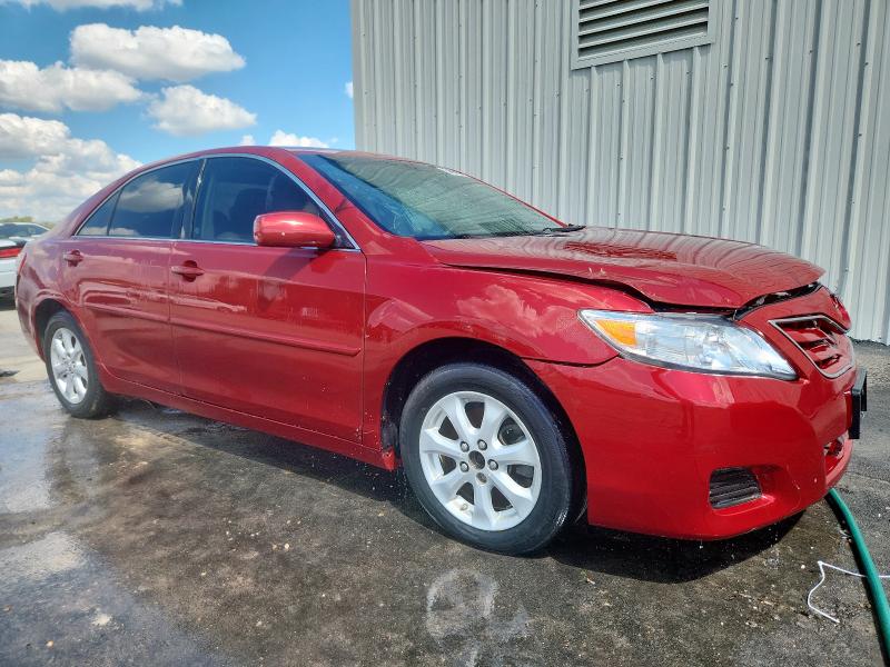 4T1BF3EK5BU128003 - 2011 TOYOTA CAMRY BASE RED photo 4