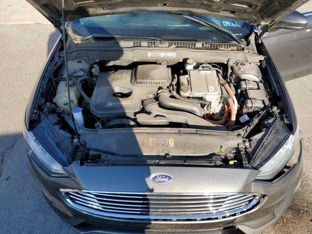 3FA6P0LU2KR104860 - 2019 FORD FUSION SE GRAY photo 11