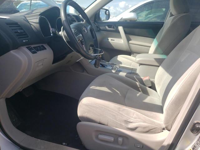 5TDBK3EH1BS042387 - 2011 TOYOTA HIGHLANDER BASE SILVER photo 7