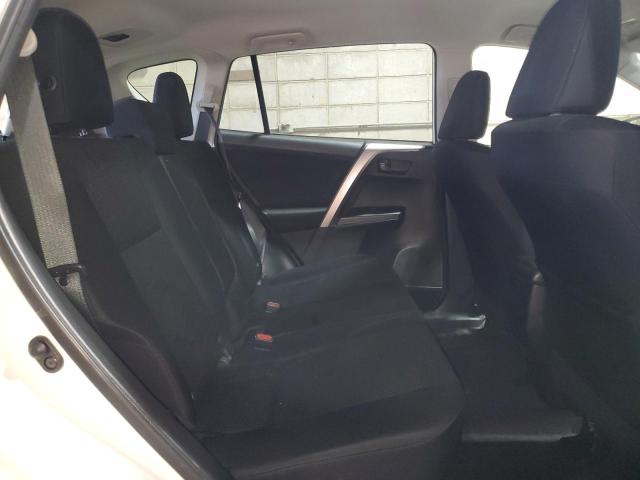 JTMBFREV0GJ067623 - 2016 TOYOTA RAV4 LE 白色 照片 11