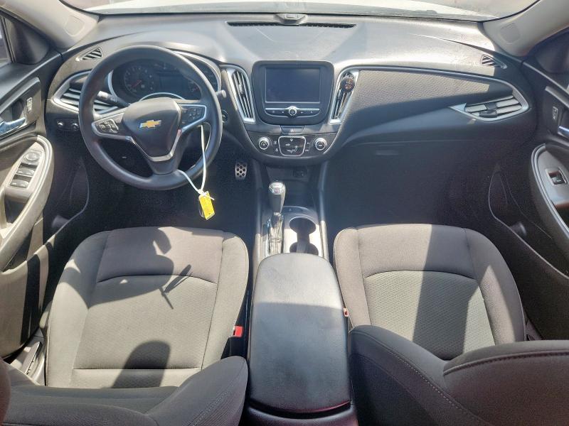 1G1ZB5ST7HF226401 - 2017 CHEVROLET MALIBU LS Blanc photo 8