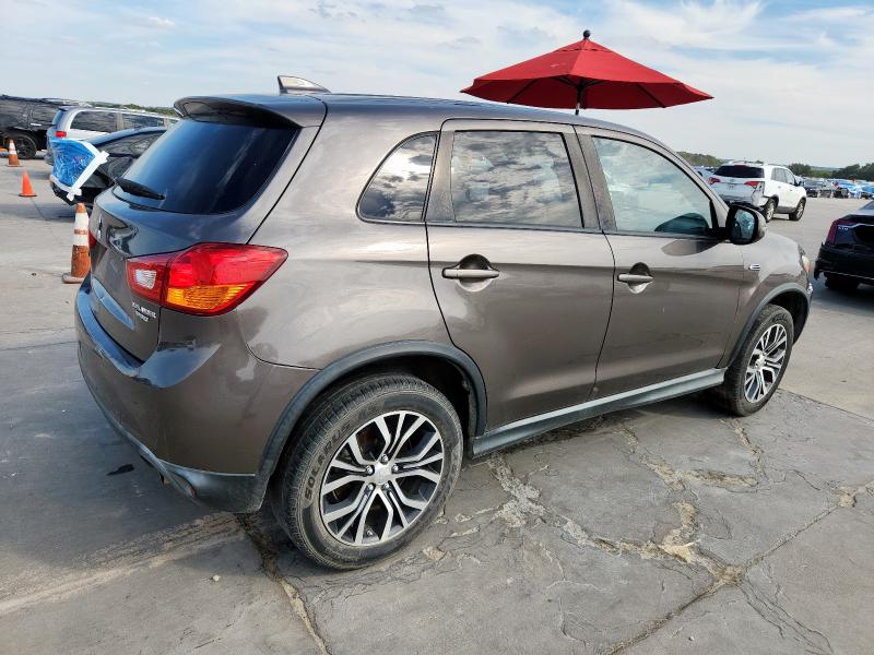 JA4AP3AU1HZ012906 - 2017 MITSUBISHI OUTLANDER ES 灰色 照片 3