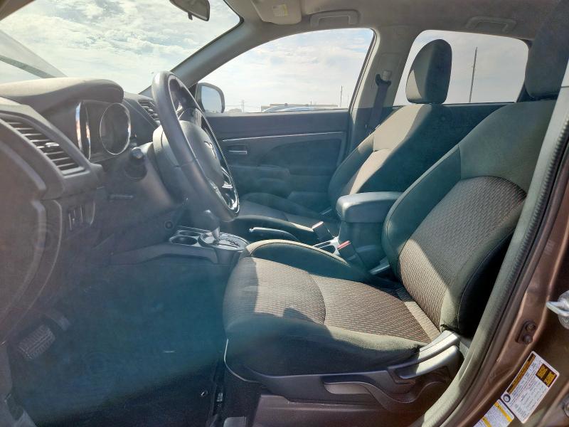 JA4AP3AU1HZ012906 - 2017 MITSUBISHI OUTLANDER ES 灰色 照片 7