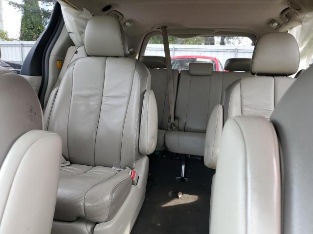 5TDYK3DCXBS037690 - 2011 TOYOTA SIENNA XLE GOLD photo 10