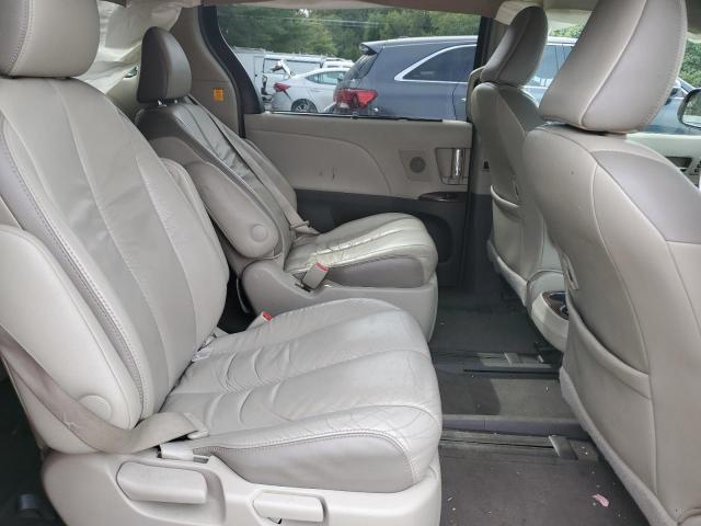 5TDYK3DCXBS037690 - 2011 TOYOTA SIENNA XLE GOLD photo 11