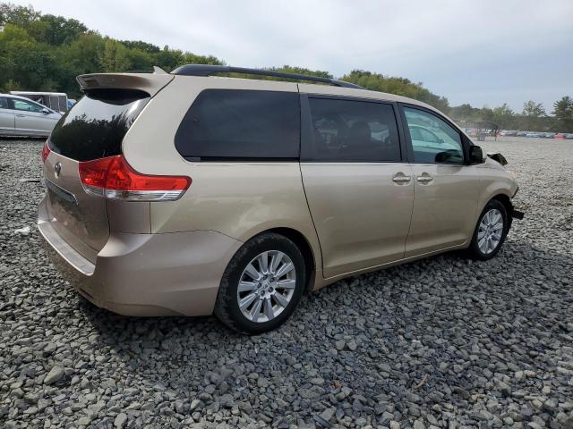 5TDYK3DCXBS037690 - 2011 TOYOTA SIENNA XLE GOLD photo 3