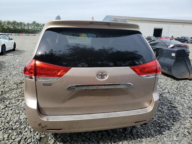5TDYK3DCXBS037690 - 2011 TOYOTA SIENNA XLE GOLD photo 6