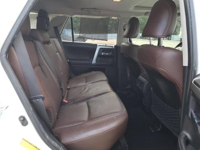 JTEZU5JR4G5127798 - 2016 TOYOTA 4RUNNER SR5 Beyaz fotoğraf 11