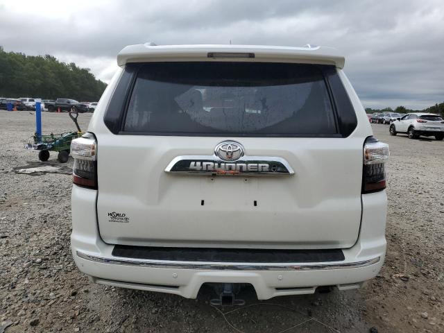 JTEZU5JR4G5127798 - 2016 TOYOTA 4RUNNER SR5 Beyaz fotoğraf 6