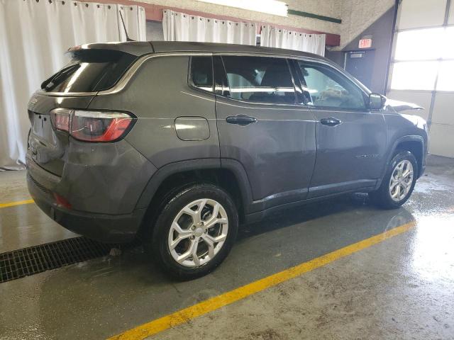 3C4NJDAN1RT144189 - 2024 JEEP COMPASS SPORT 灰色 照片 3