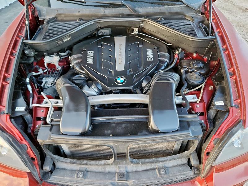 5UXZV8C51DL899372 - 2013 BMW X5 XDRIVE50I 栗色 照片 12