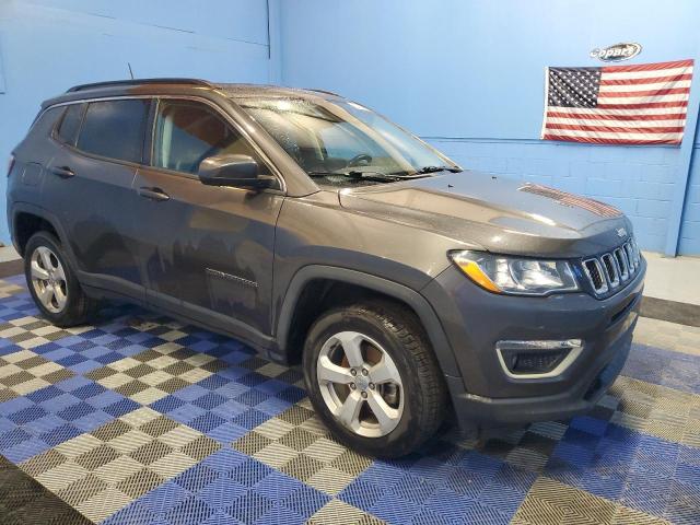 3C4NJDBB7LT139851 - 2020 JEEP COMPASS LATITUDE GRAY photo 4