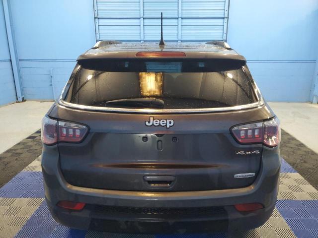 3C4NJDBB7LT139851 - 2020 JEEP COMPASS LATITUDE GRAY photo 6